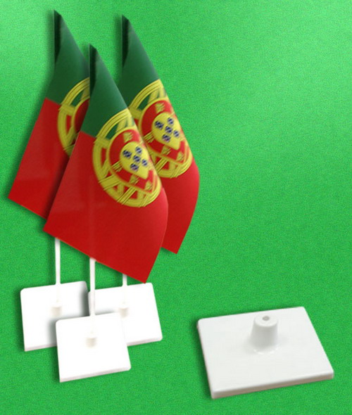 Формовка пластика. POS материалы.