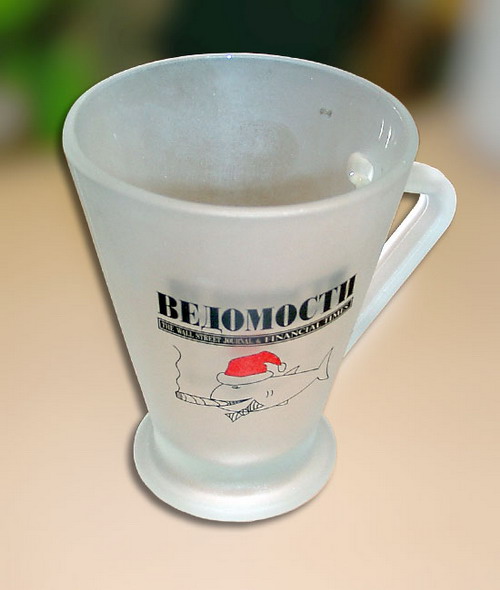 Нанесение логотипа на чашки